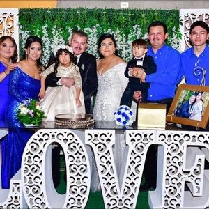 Meet your Posher, Iris